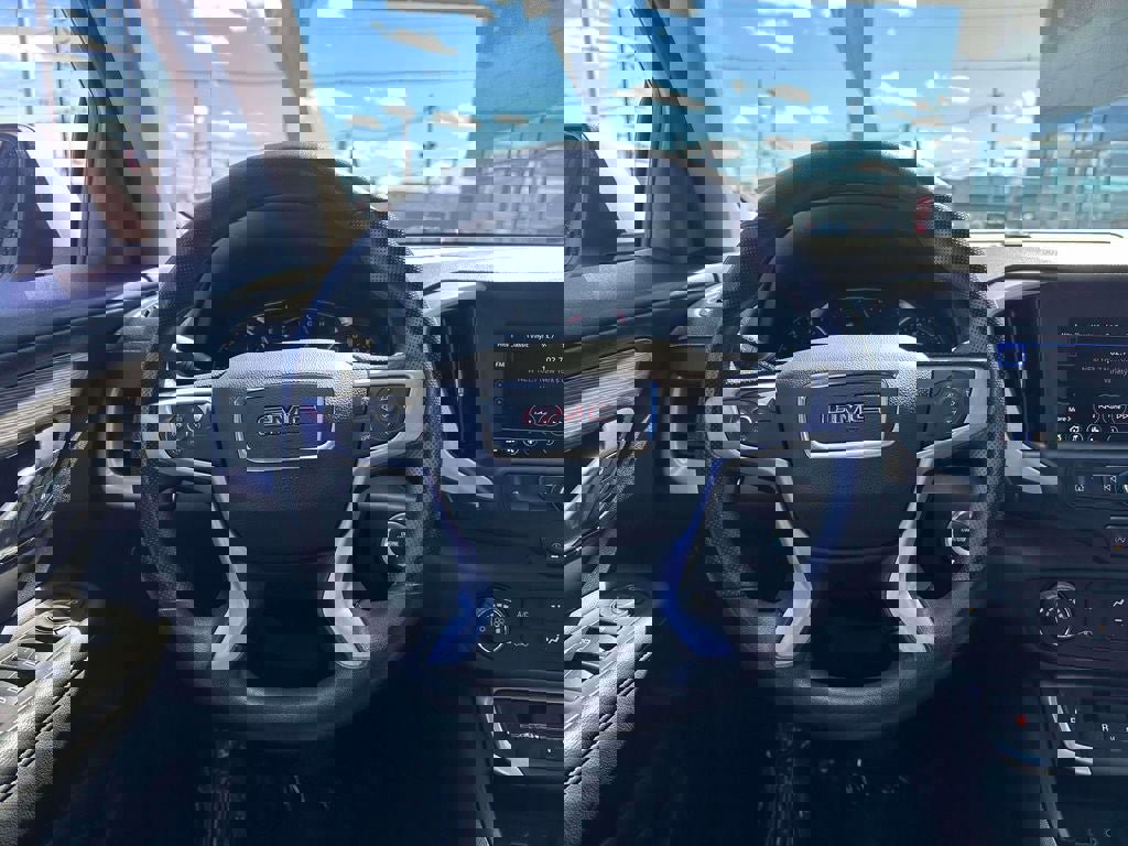 Used 2024 GMC Terrain SLE image 14