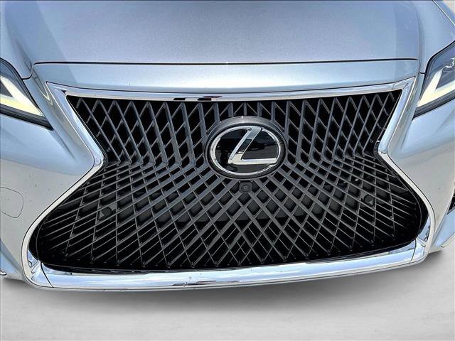Used 2022 Lexus LS 500 w/ Interior Upgrade Package RWD image 30