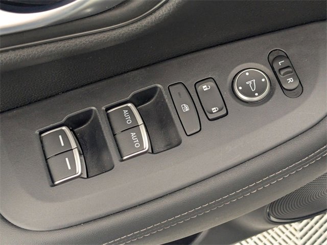 Used 2023 Honda HR-V EX-L image 11