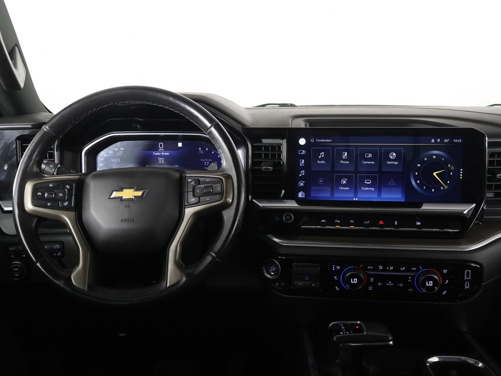 Used 2022 Chevrolet Silverado 1500 High Country w/ High Country Premium Package AWD/4WD image 31