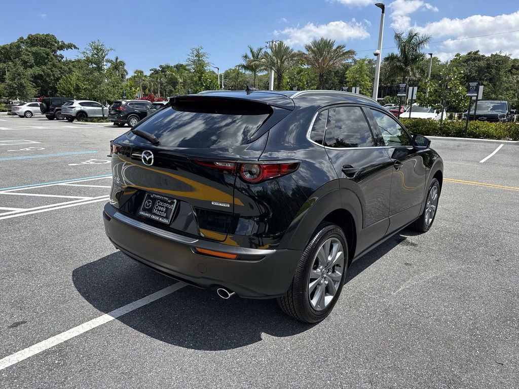 Used 2025 MAZDA CX-30 AWD 2.5 S w/ Premium Package image 3