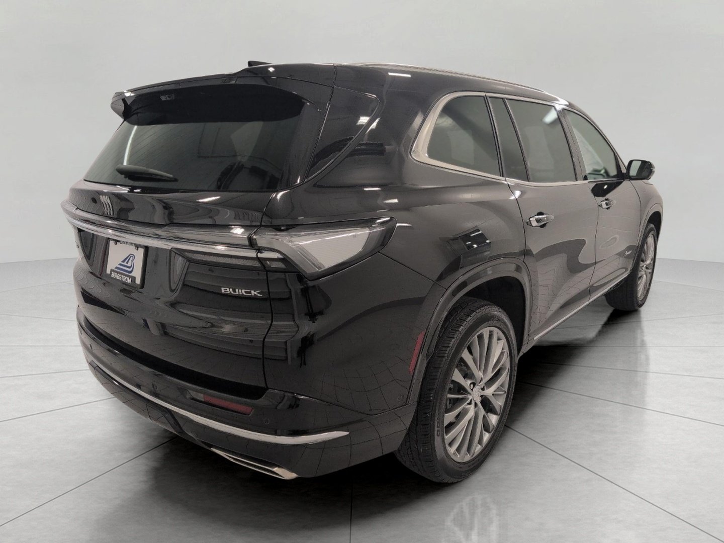 Used 2025 Buick Enclave Avenir AWD/4WD image 19