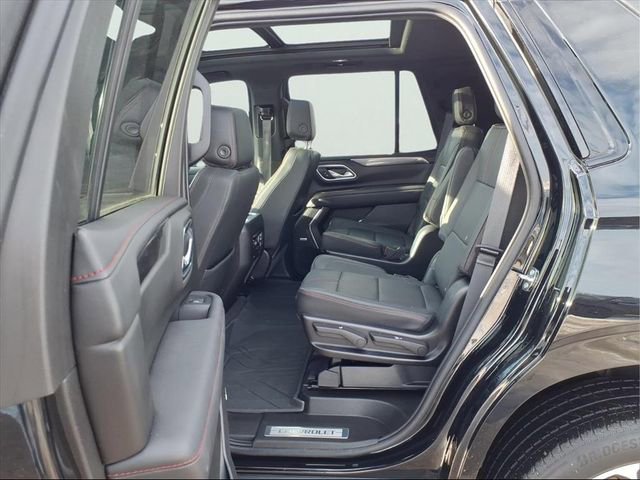 Used 2023 Chevrolet Tahoe RST w/ Luxury Package AWD/4WD image 10