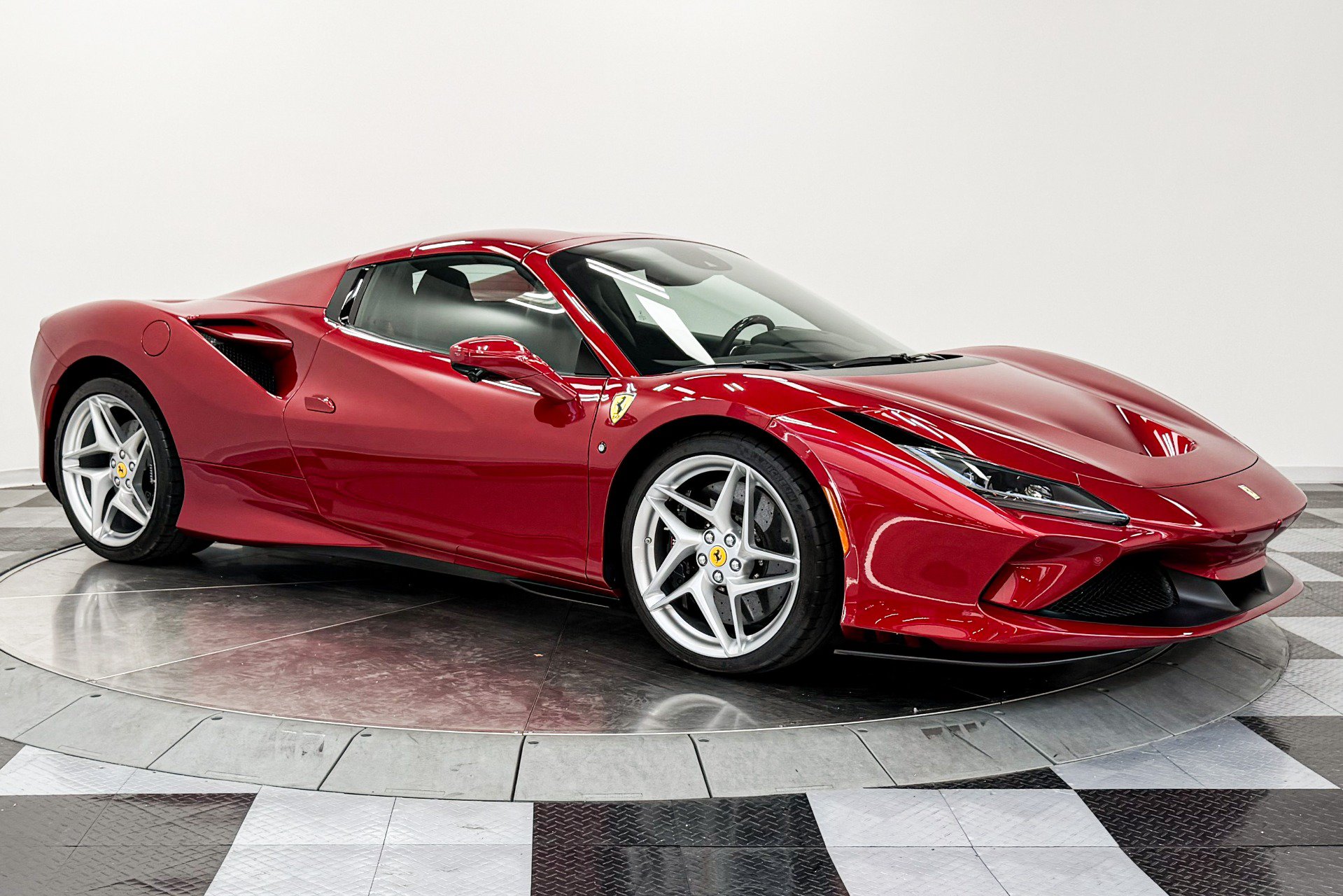 Used 2023 Ferrari F8 Tributo RWD image 35