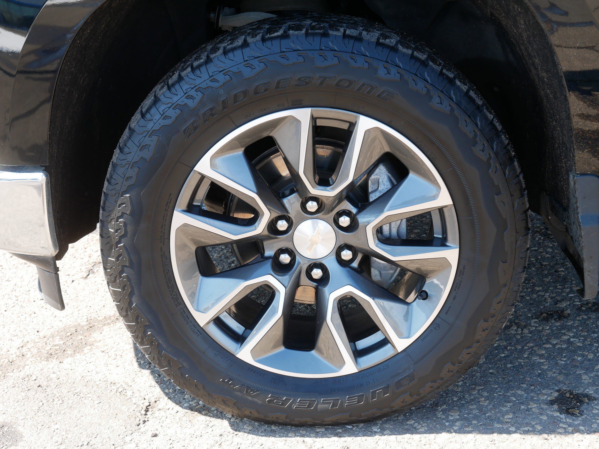 Used 2023 Chevrolet Silverado 1500 LT image 15