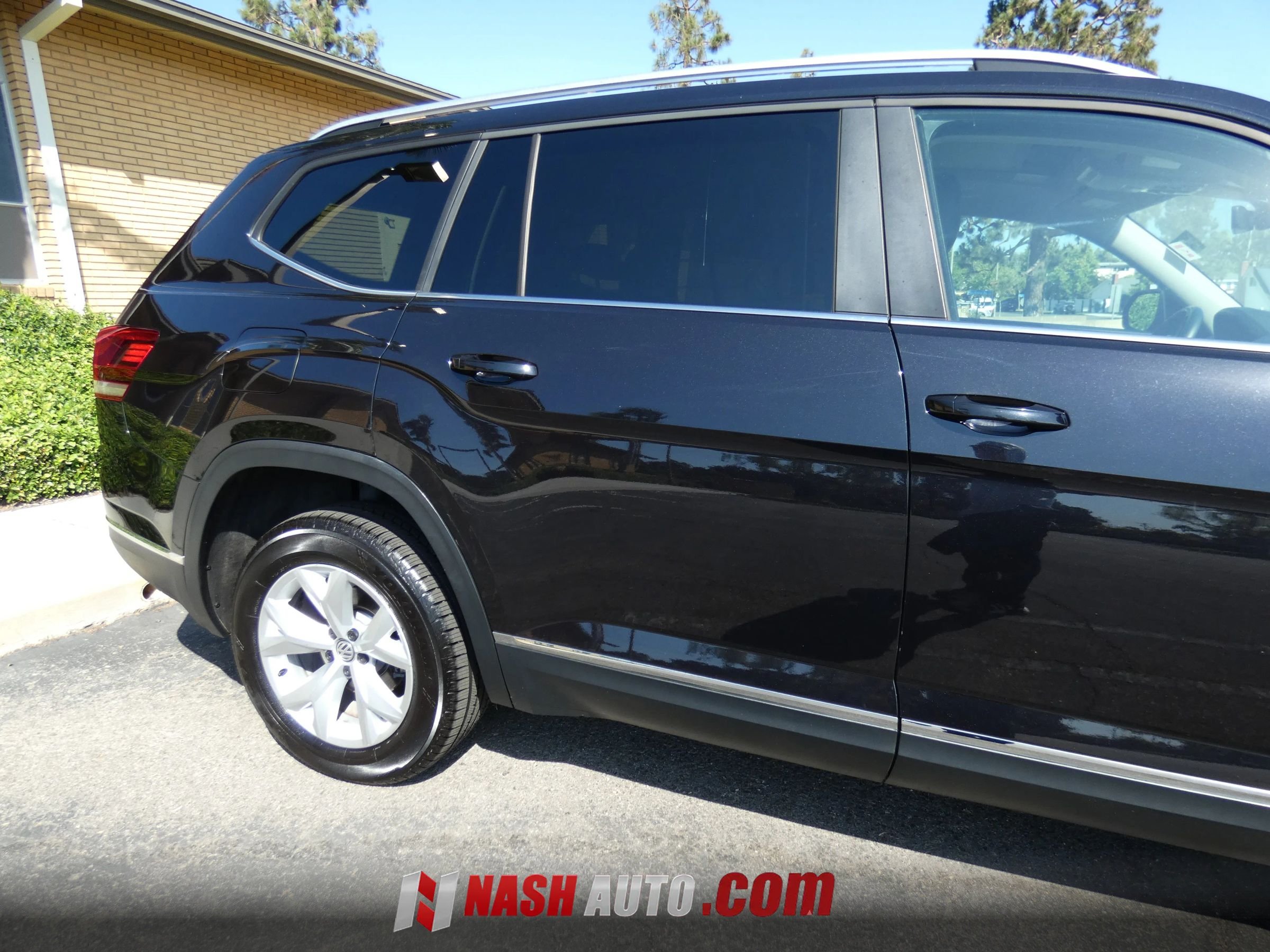 Used 2018 Volkswagen Atlas SEL AWD/4WD image 7