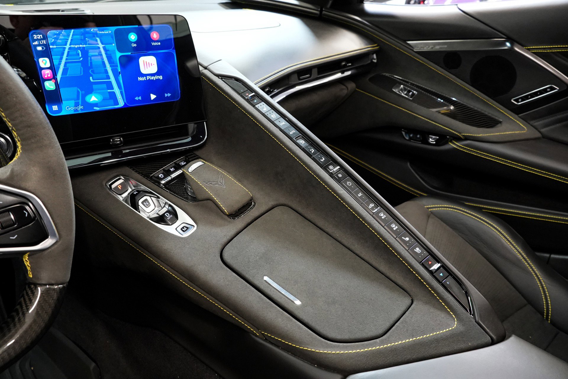 Used 2023 Chevrolet Corvette Z06 w/ Stealth Interior Trim Package RWD image 18