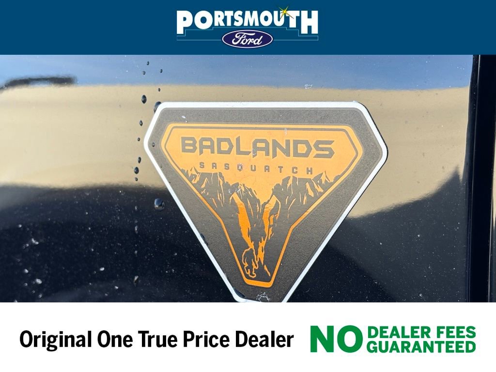 New 2025 Ford Bronco Badlands image 16