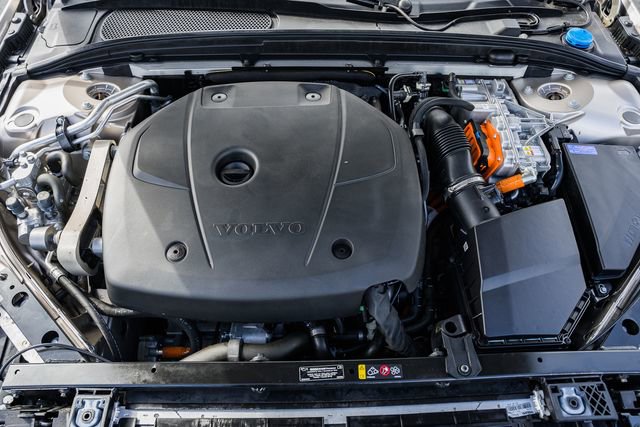 Certified 2023 Volvo S60 T8 Ultimate image 17
