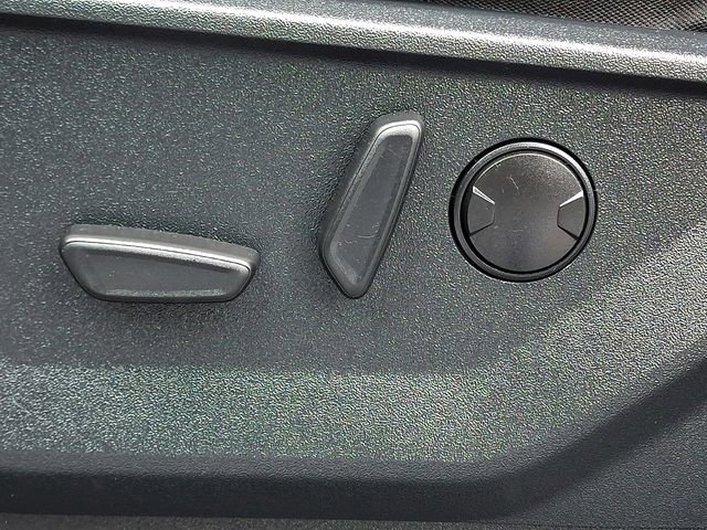 Certified 2023 Ford F150 XLT w/ Equipment Group 302A High image 27