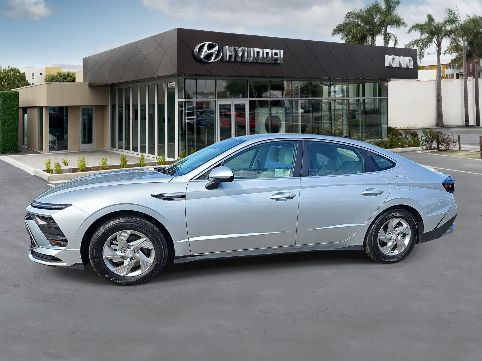 Certified 2026 Hyundai Sonata SE FWD image 6