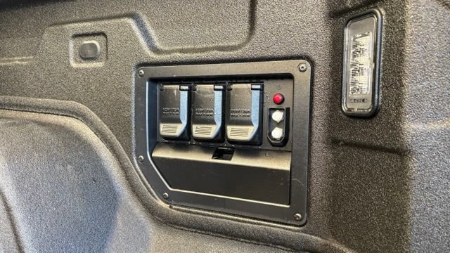 Used 2026 Chevrolet Silverado EV Trail Boss AWD/4WD image 6