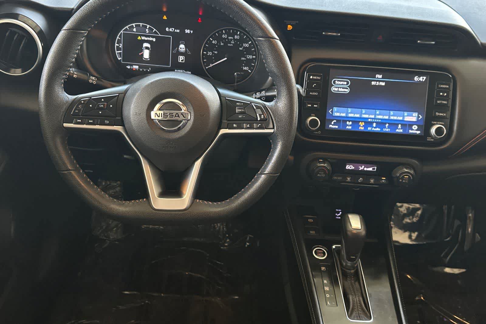 Used 2021 Nissan Kicks SR w/ Interior Electronics Package FWD image 16