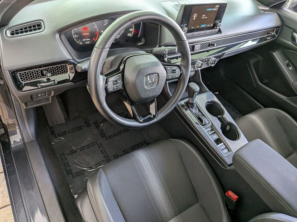 Used 2025 Honda Civic Sport image 10