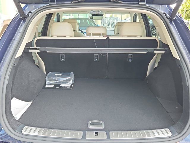 Used 2026 Genesis GV70 2.5T Select AWD/4WD image 6