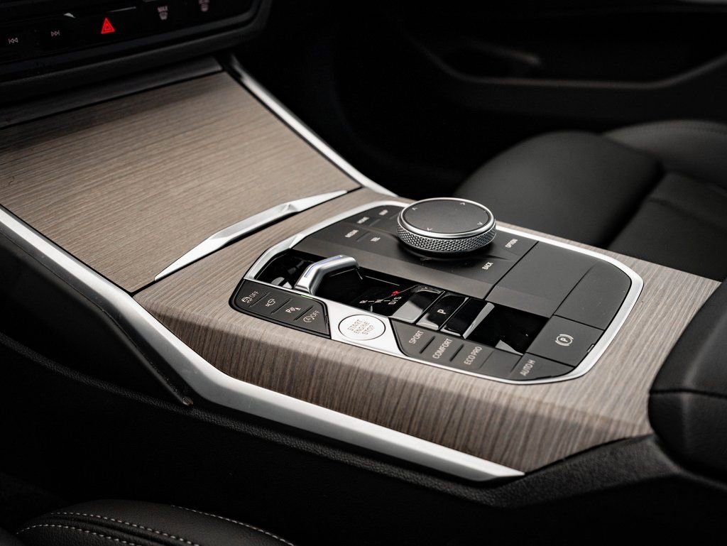 Certified 2025 BMW 330i xDrive Sedan image 36