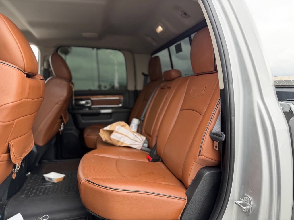 Used 2017 RAM 3500 Laramie Longhorn AWD/4WD image 4