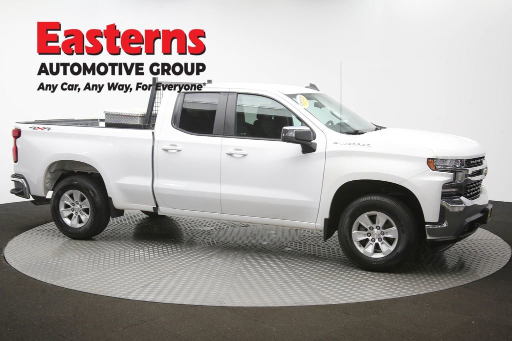 Used 2021 Chevrolet Silverado 1500 LT AWD/4WD image 49