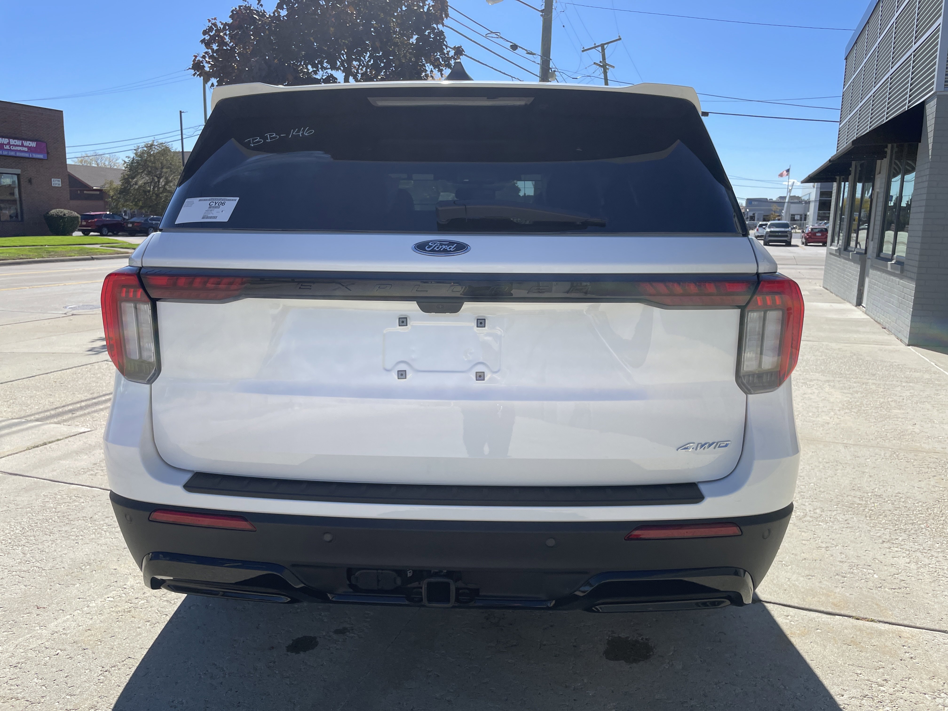 New 2026 Ford Explorer ST-Line image 5