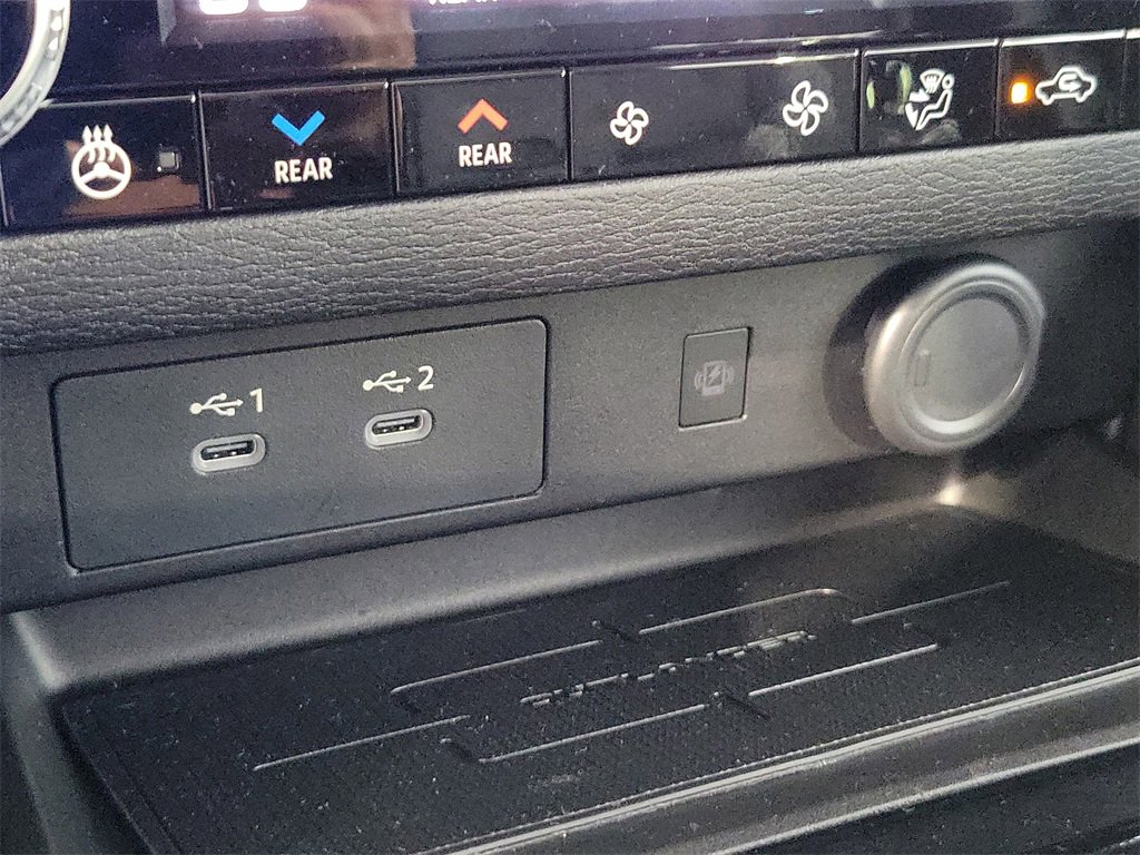 New 2025 Mitsubishi Outlander SEL image 23