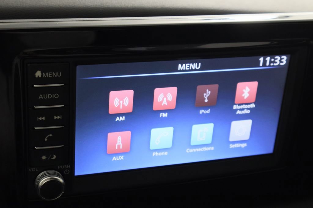 Used 2025 Nissan Kicks S w/ Charging Package image 24