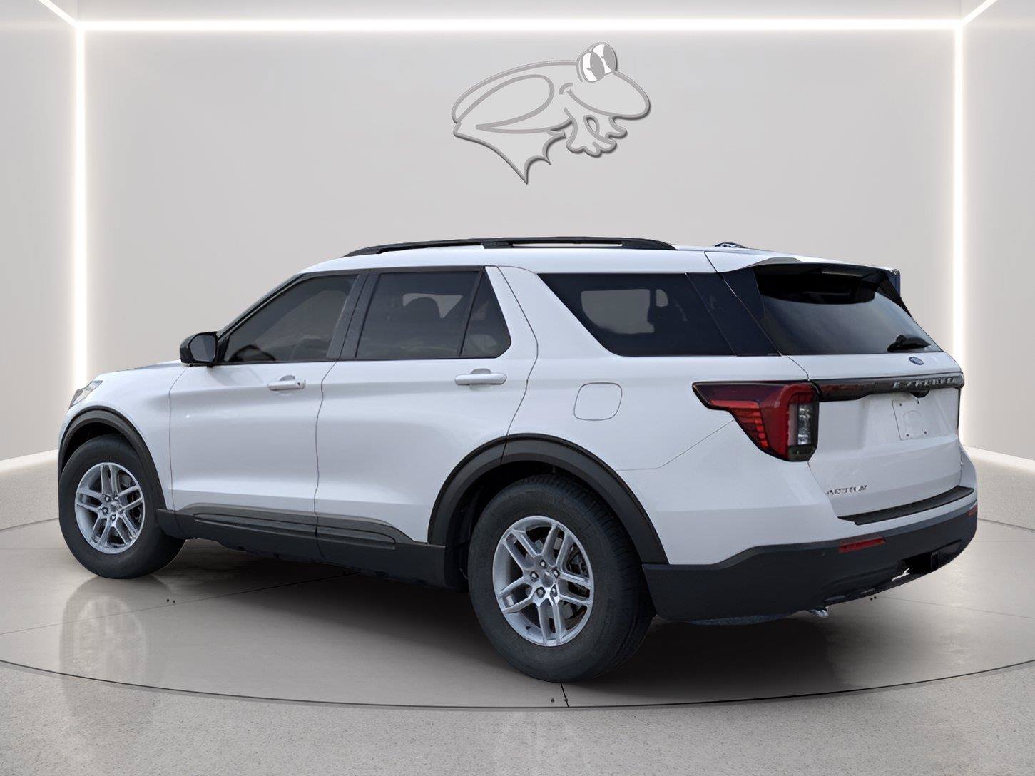 New 2026 Ford Explorer Active AWD/4WD image 4