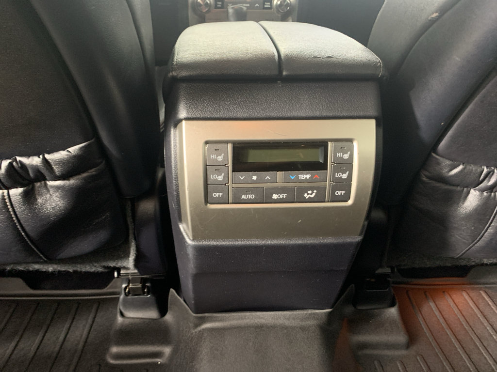 Used 2014 Lexus GX 460 w/ Premium Package AWD/4WD image 33