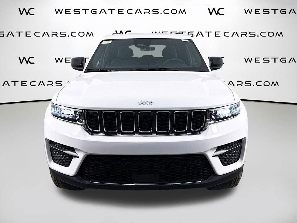 New 2025 Jeep Grand Cherokee Laredo X image 4