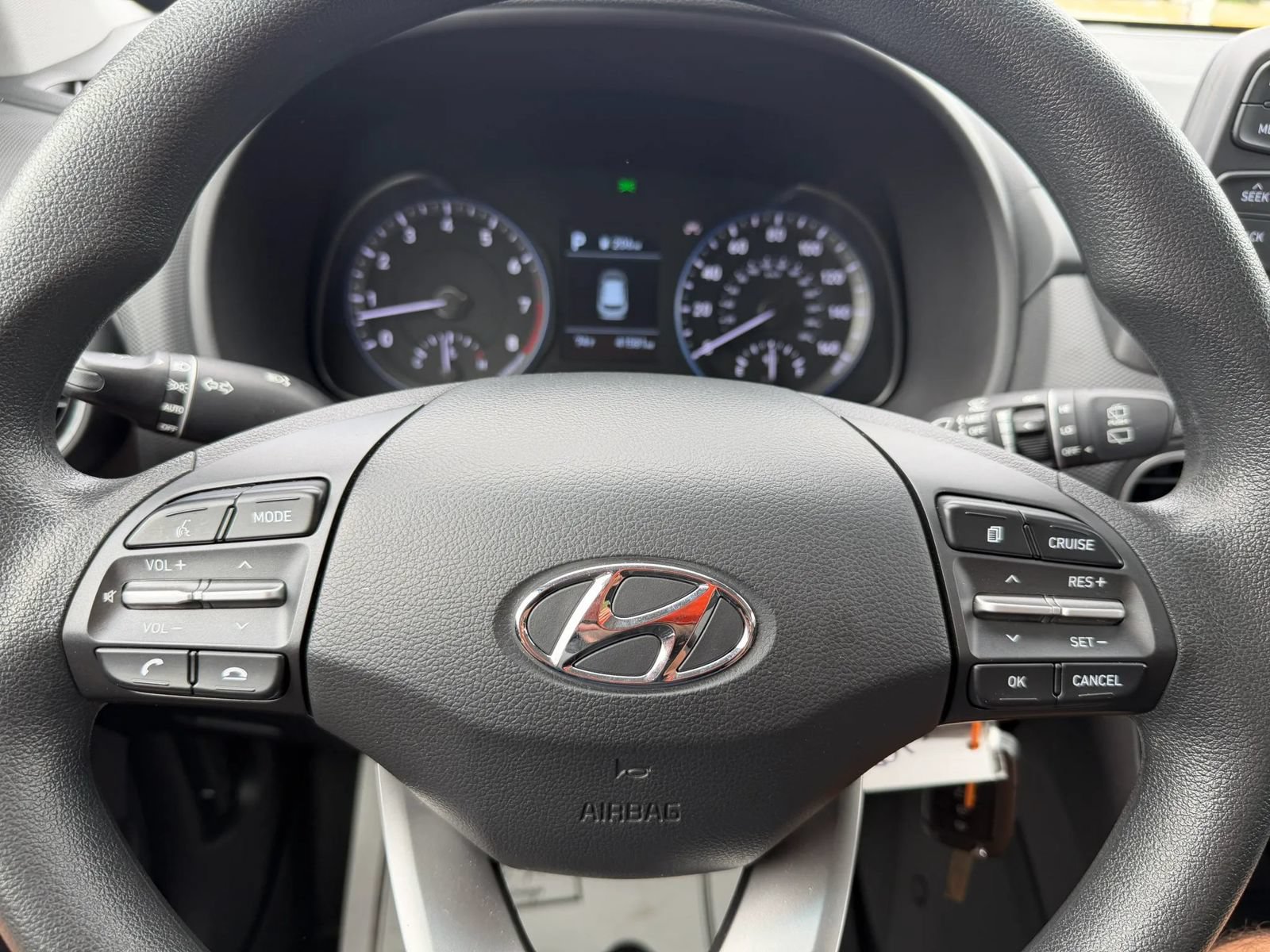 Used 2019 Hyundai Kona SE AWD/4WD image 39