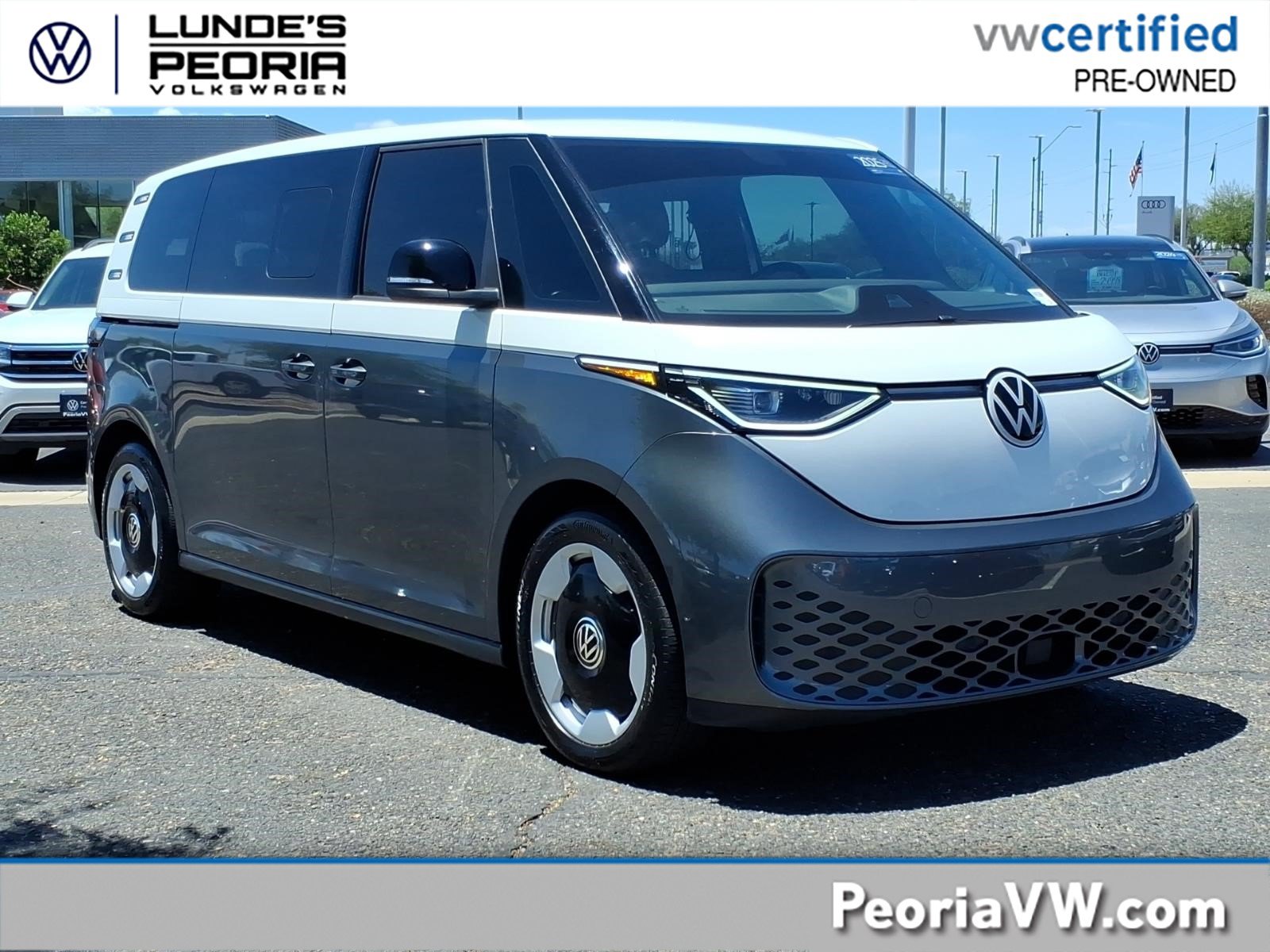 Certified 2025 Volkswagen ID. Buzz Pro S