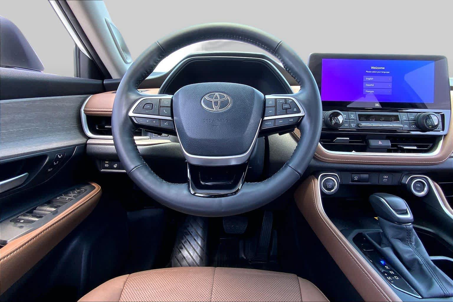 Used 2026 Toyota Grand Highlander AWD image 6