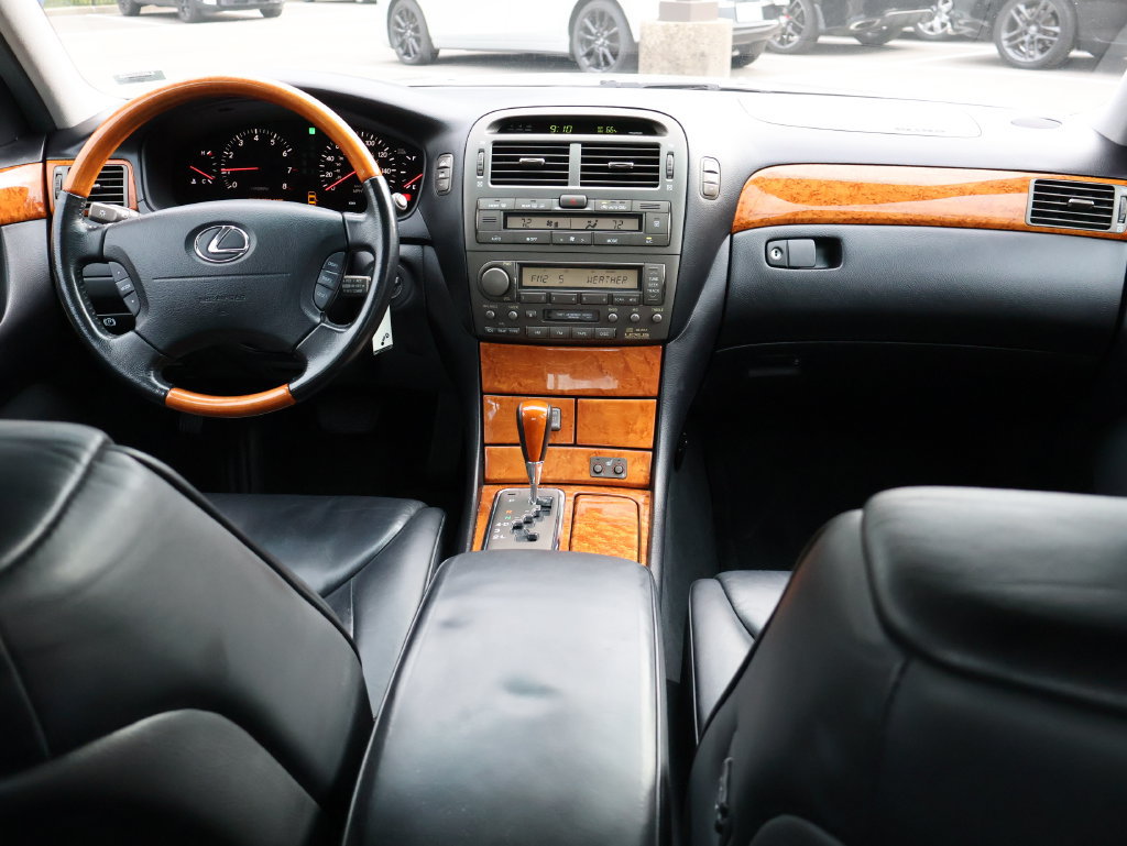 Used 2002 Lexus LS 430 RWD image 13