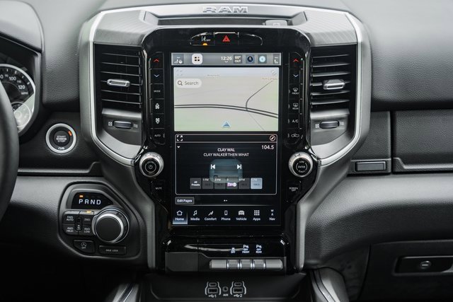 New 2026 RAM 1500 4x4 Crew Cab image 19