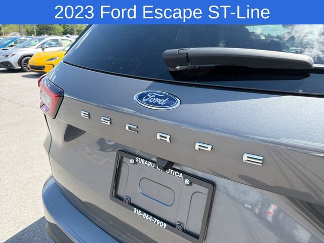 Used 2023 Ford Escape ST-Line w/ Tech Pack #1 AWD/4WD image 17