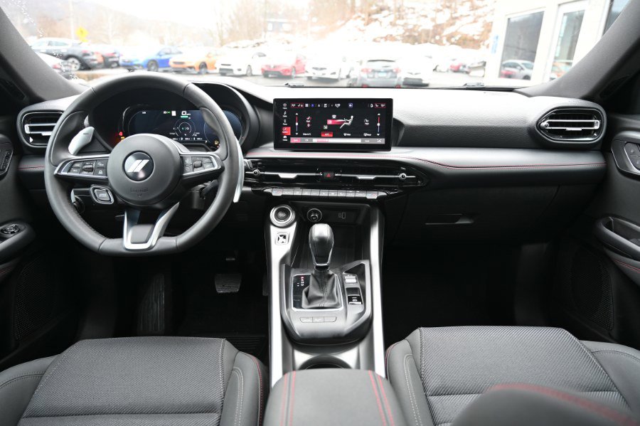 Used 2024 Dodge Hornet R/T image 12