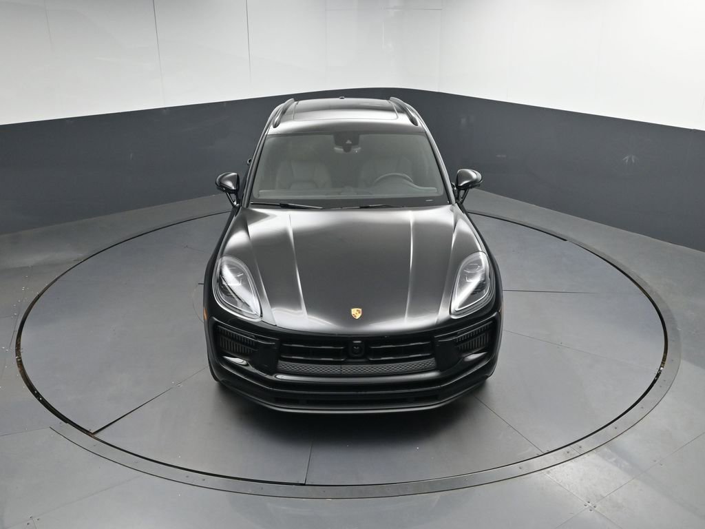 Certified 2024 Porsche Macan S image 39