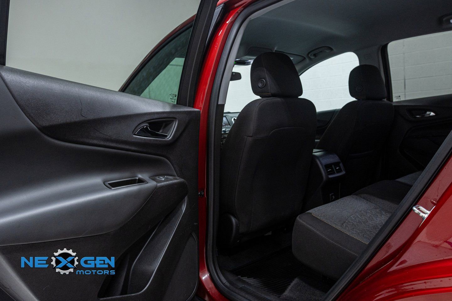 Used 2024 Chevrolet Equinox LT image 23