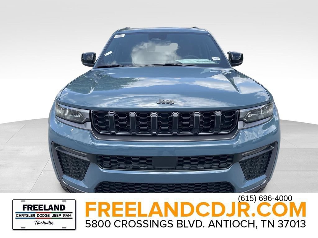 New 2026 Jeep Grand Cherokee L Limited w/ Limited Altitude Package AWD/4WD image 8