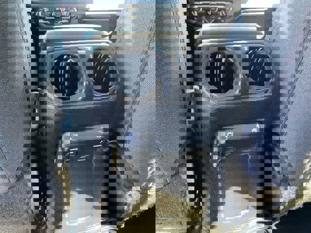 Used 2024 Jeep Wrangler Sport S image 31