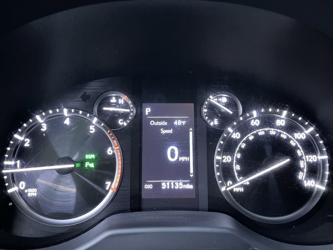 Used 2022 Lexus GX 460 w/ Black Line Special Edition AWD/4WD image 19
