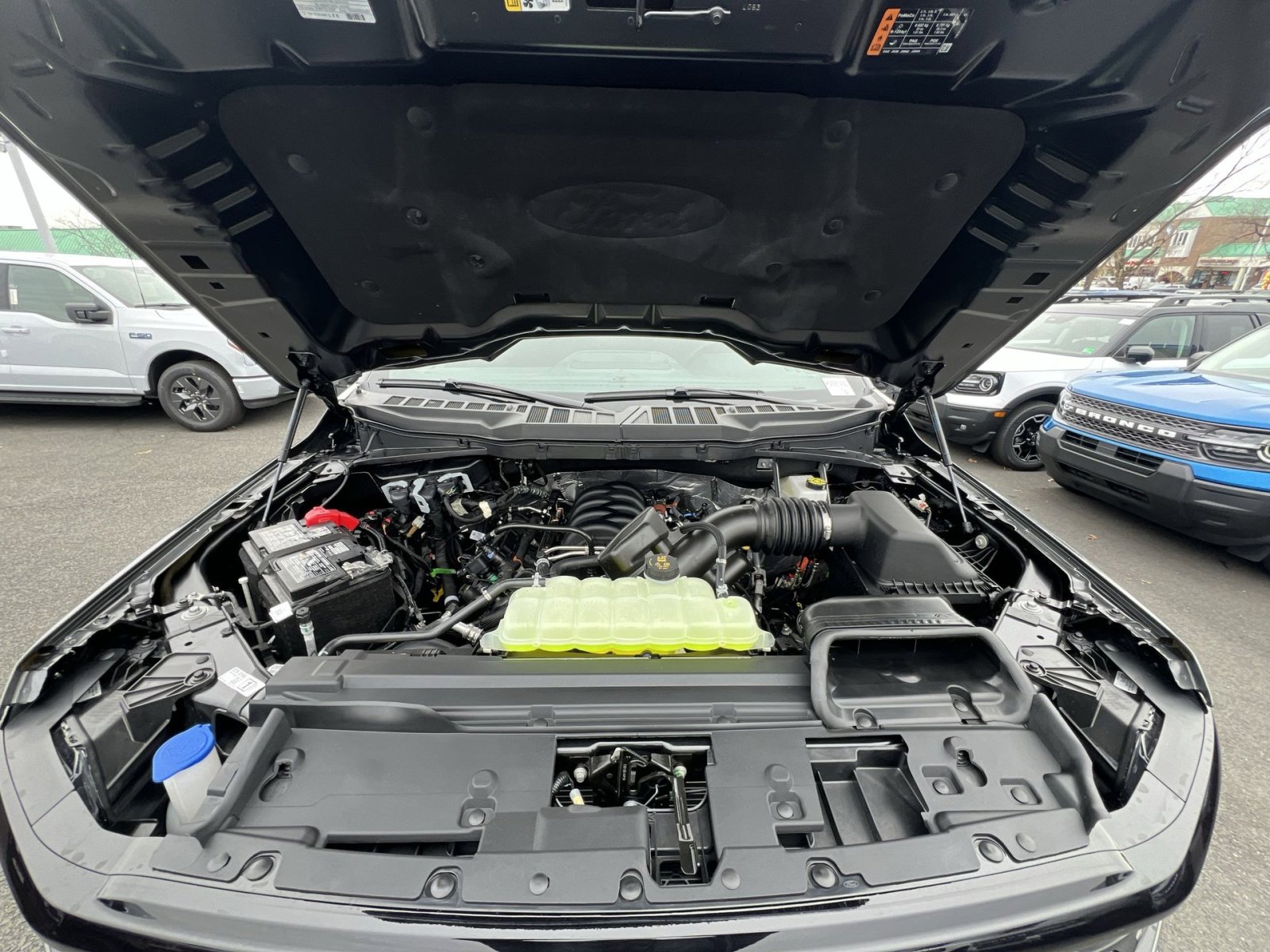 New 2026 Ford F150 XLT w/ Equipment Group 302A MID image 27