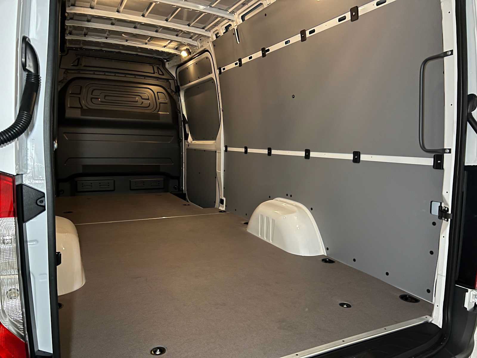 Used 2026 Mercedes-Benz Sprinter 2500 image 18