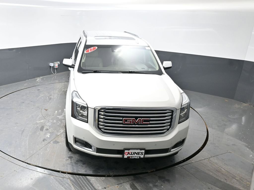 Used 2017 GMC Yukon SLT image 46