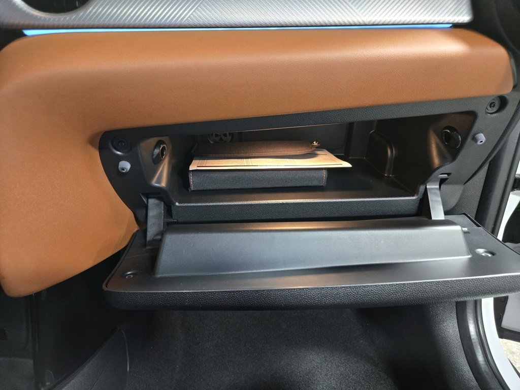 Used 2024 MINI Cooper SE image 48