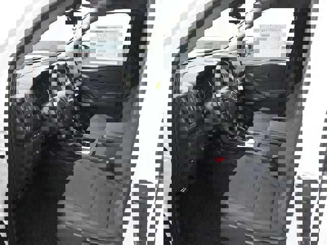 New 2026 Nissan Frontier S image 9