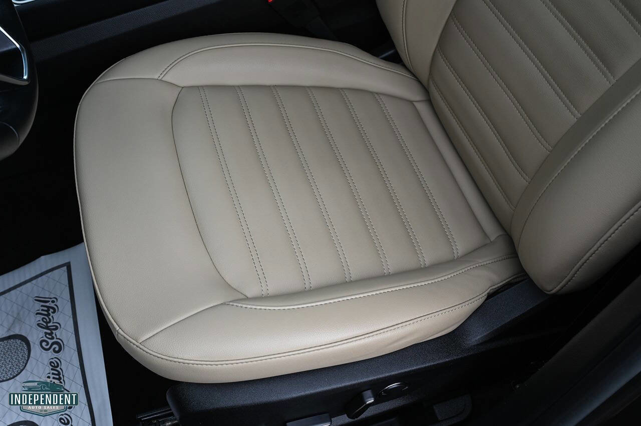 Used 2019 Ford Edge SEL w/ Equipment Group 201A image 20