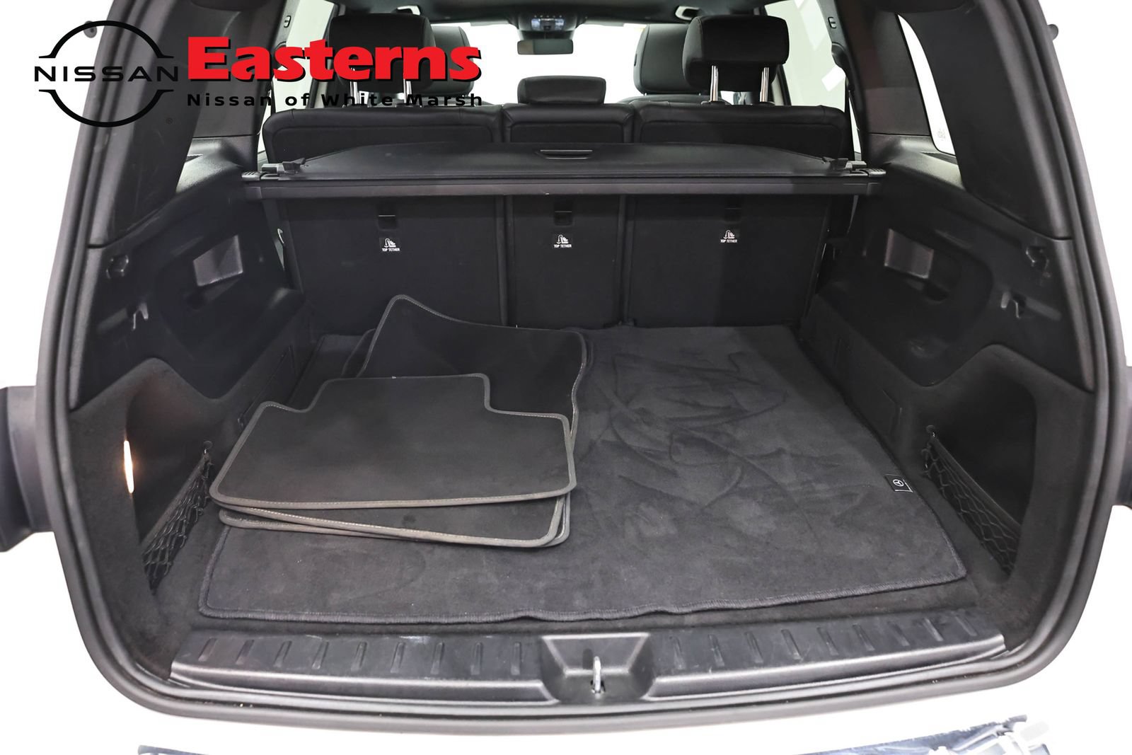 Used 2025 Mercedes-Benz GLB 250 w/ Exclusive Package image 9