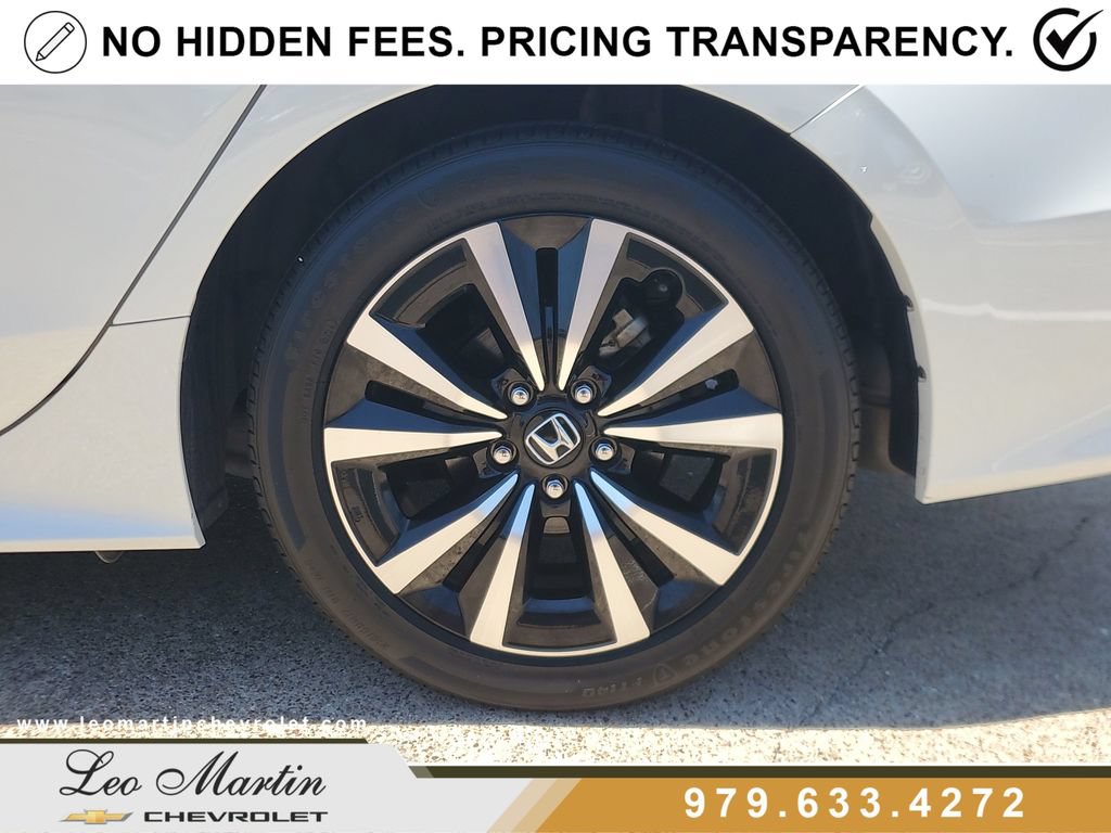 Used 2024 Honda Civic EX image 8