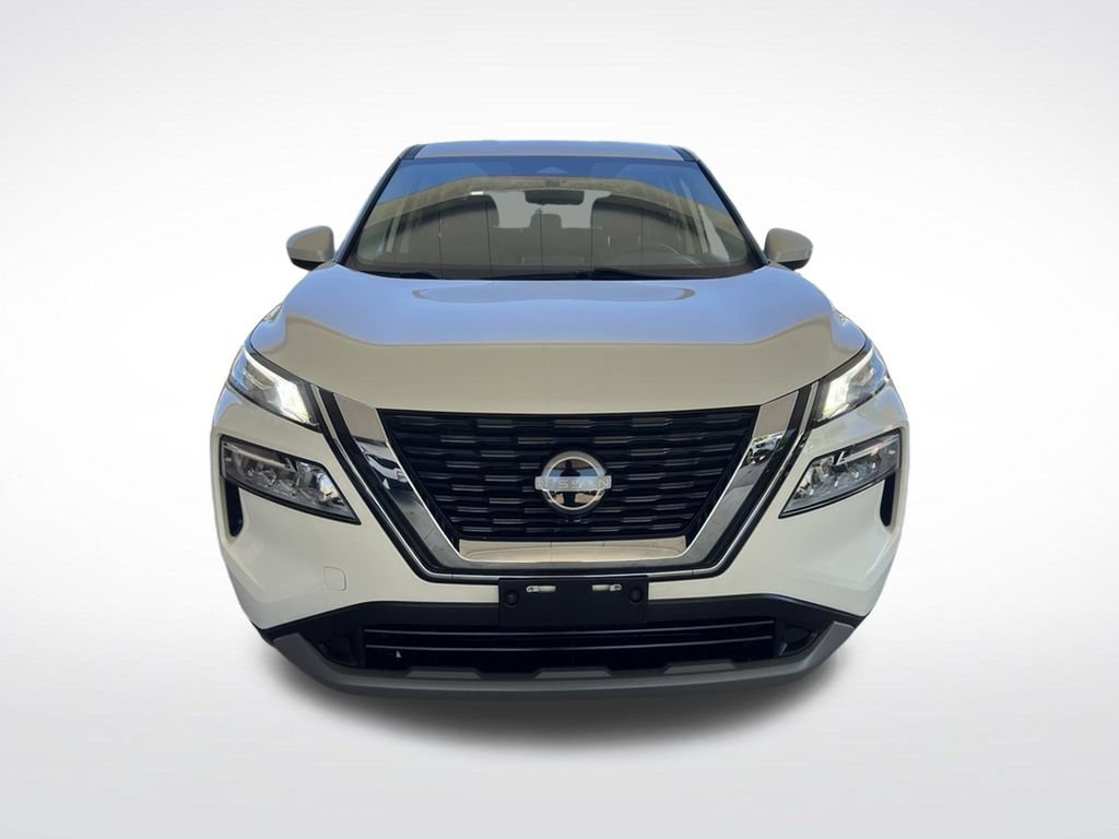 Certified 2023 Nissan Rogue SV AWD/4WD image 2