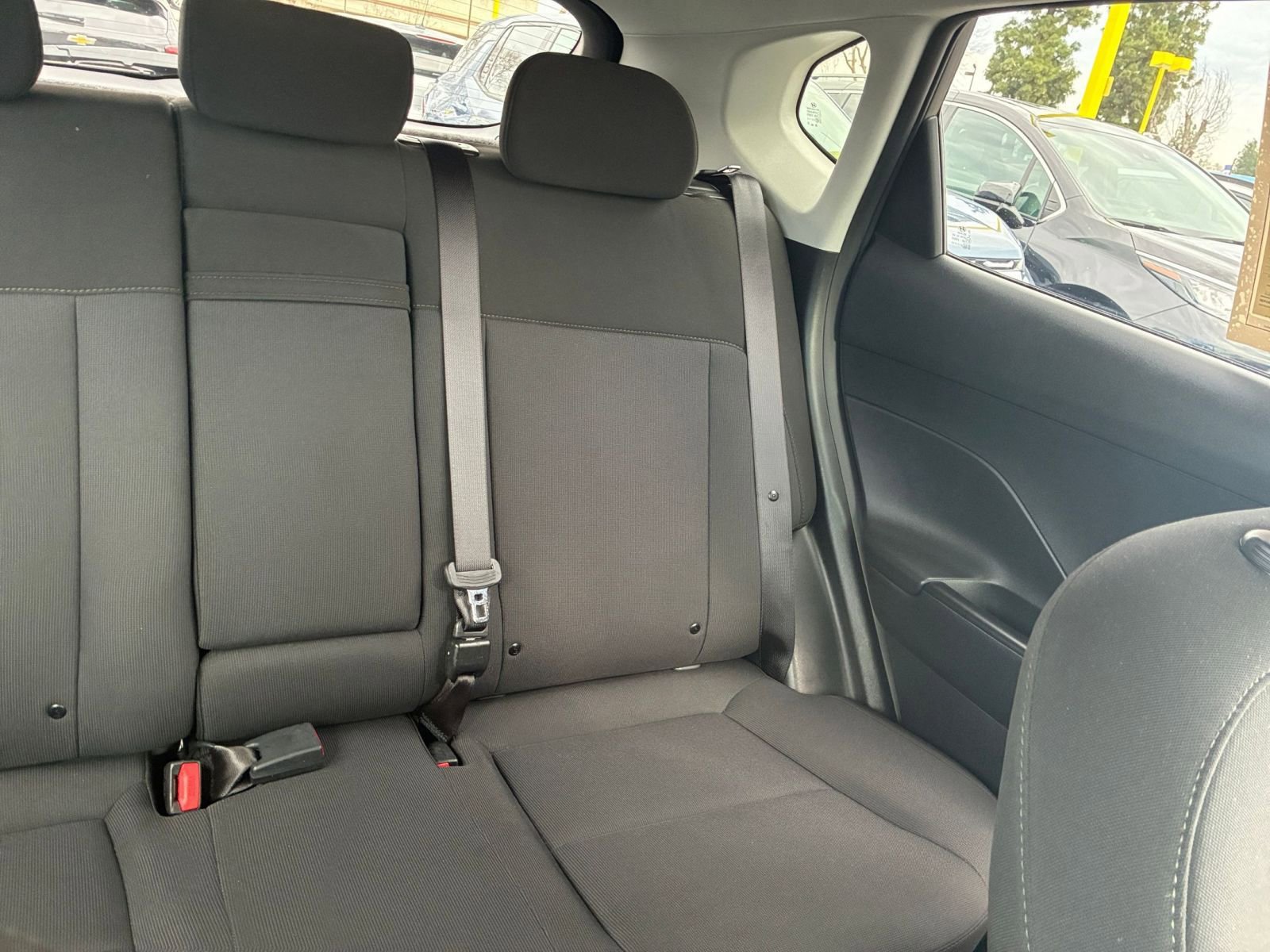 Used 2025 Hyundai Kona SEL image 38